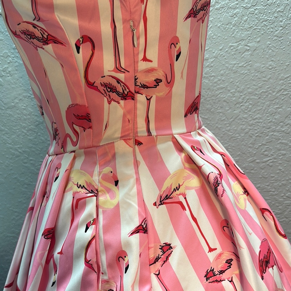 LINDY BOP Nadia Pink Flamingo Print Dress US 6 Rockabilly Retro Vibes - Picture 3 of 10